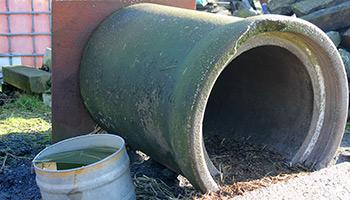 Artificial badger sett used to illegal train dogs.